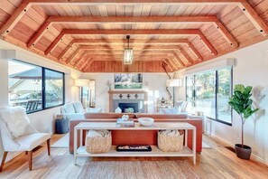 TV, fireplace, toys, smart speakers