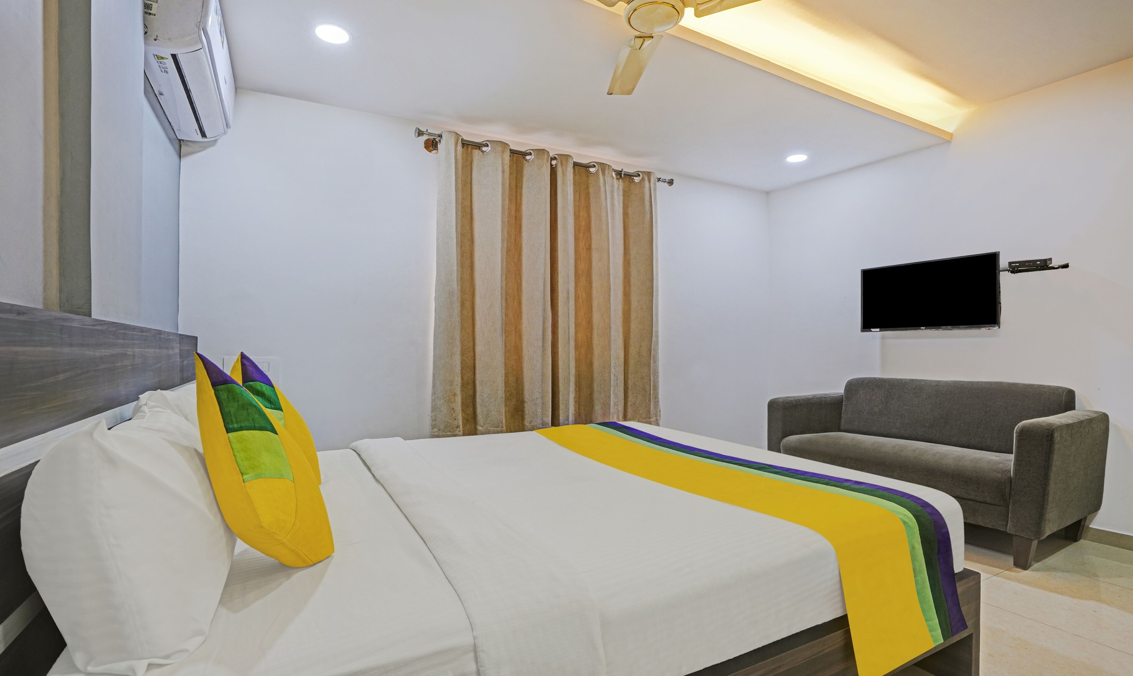 标准房 | 熨斗/熨板