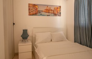 1 bedroom, internet