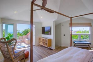 2 Schlafzimmer, Schreibtisch, Bügeleisen/Bügelbrett, Reisekinderbett