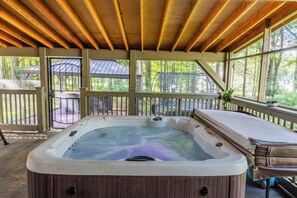 Baignoire à remous intérieure