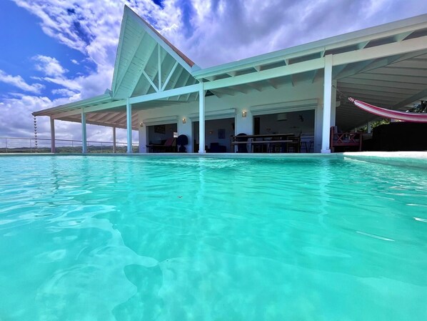 Outdoor pool - Magnificent villa with incredible sea view (LAS TERRENAS)