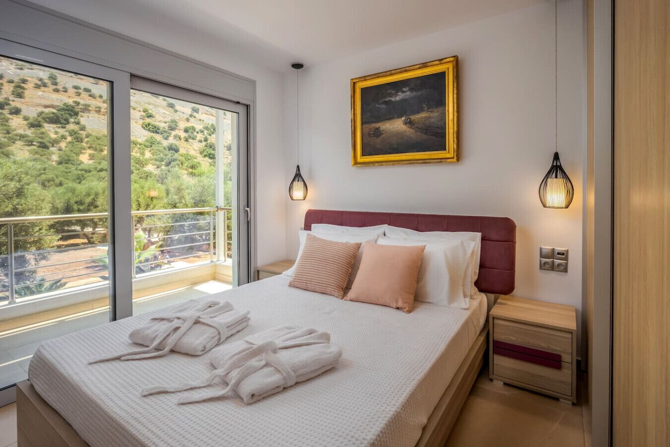 3 slaapkamers, een bureau, een strijkplank/strijkijzer, gratis wifi