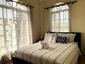 5 bedrooms, free WiFi, bed sheets, wheelchair access