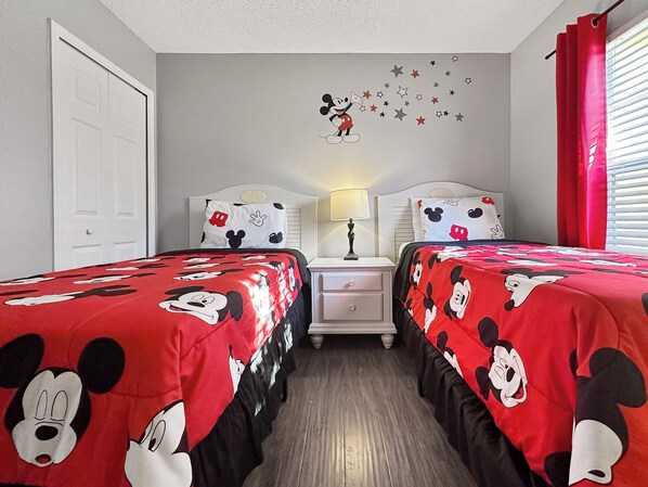 3 chambres, Wi-Fi gratuit, draps fournis
