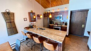 Condo, Multiple Beds, Mountain View (#407 Vail International) | Private kitchen
