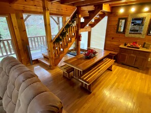 Dining - ✨Luxury Creekside Cabin, No Steep Roads, Pet Friendly, Hot Tub, Family Games✨ (Pigeon Forge)