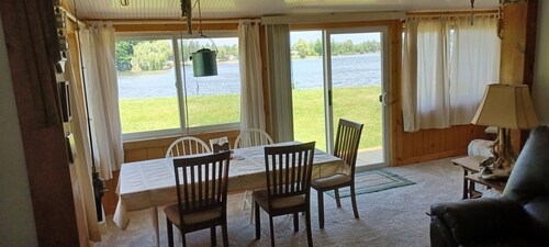 Both Lake and River frontage! Great fishing!