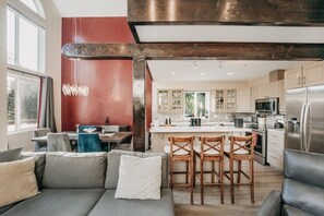 Télévision, baby-foot