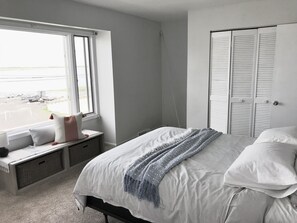 3 habitaciones, escritorio, wifi y ropa de cama 
