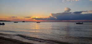 In Strandnähe, Liegestühle