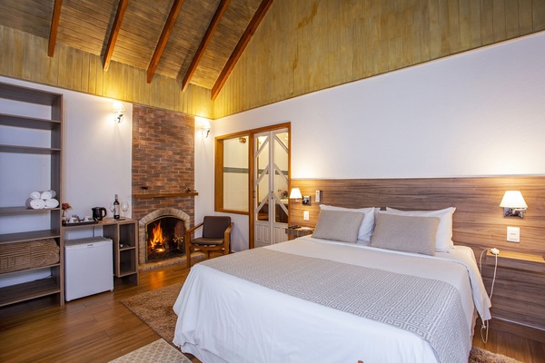 Chalé Super Luxo Chalé superluxo, 1 cama Queen, vista para a montanha, no jardim | View from room