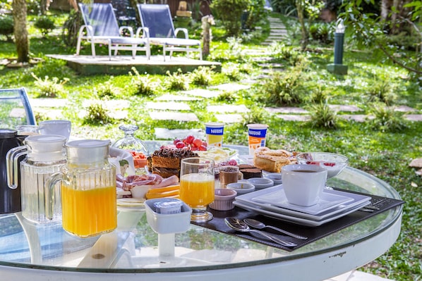 Gratis frukostbuffé varje dag 