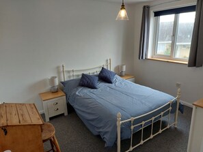 3 sovrum, strykjärn/strykbräda, resesäng och gratis wi-fi