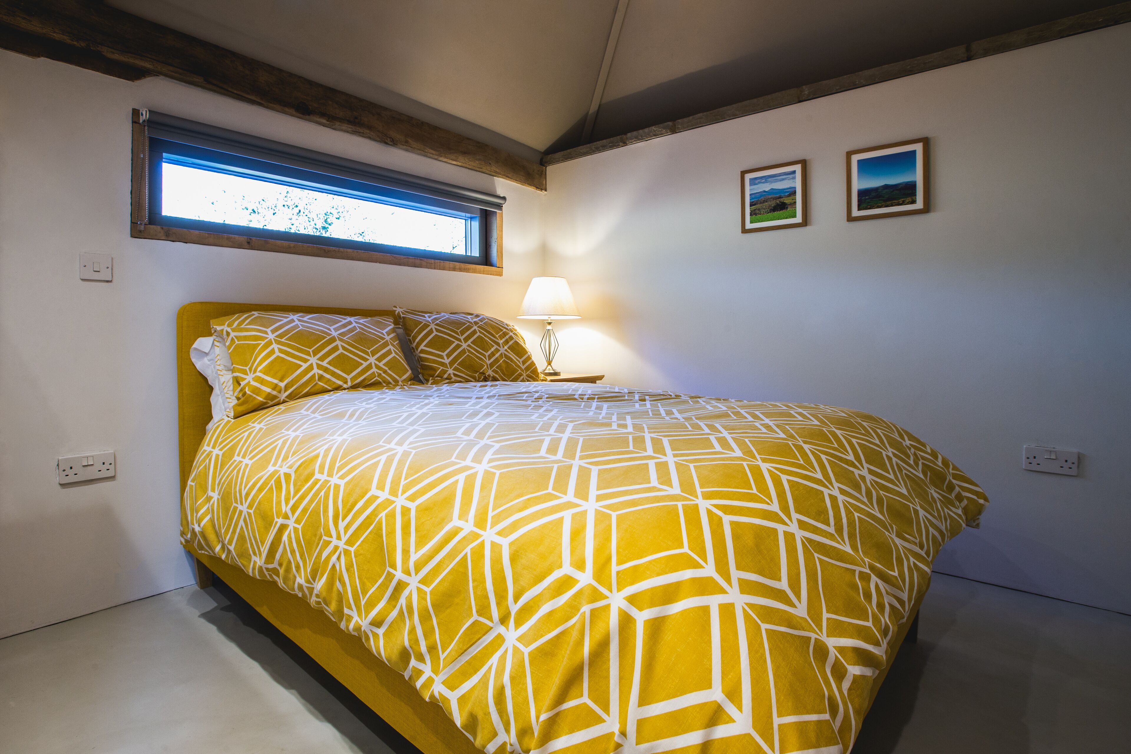 Cottage | 2 bedrooms, free WiFi, bed sheets