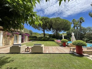 Ulkouima-allas, lämmitetty uima-allas