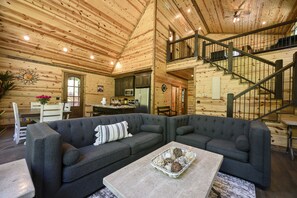 TV, lareira, pebolim