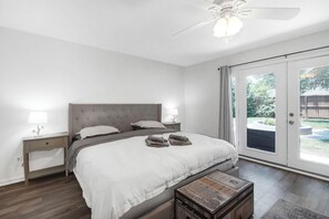 4 bedrooms, iron/ironing board, travel cot, free WiFi - Lilly’s Maison #7 Magnificent Medical Center/NRG Home (Houston)