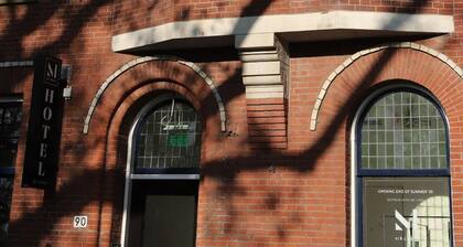 Mr.Lewis Hotel Rotterdam