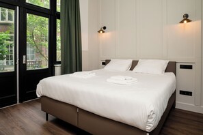 Comfort dubbelrum | Badrum | Dusch, gratis toalettartiklar, hårtork och handdukar