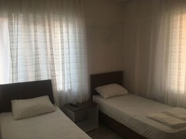 免费 WiFi、床单