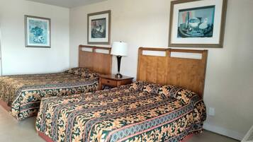 Economy Room | Free WiFi, bed sheets