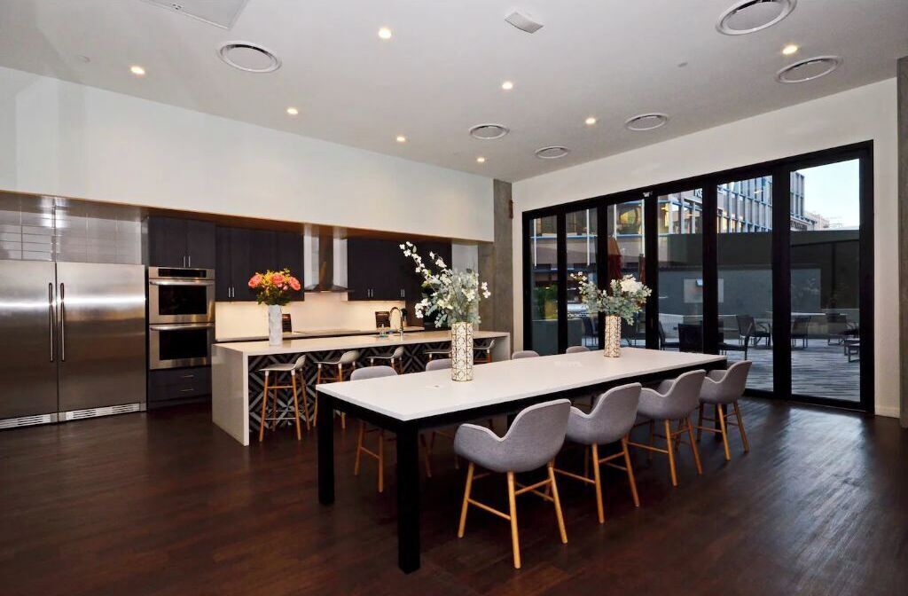 Fridge, oven