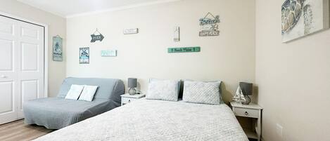 1 bedroom, free WiFi, bed sheets