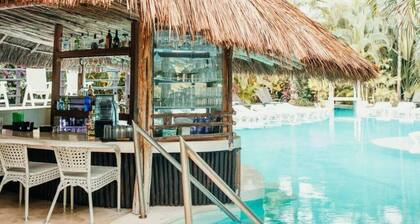 Penthouse - Private - Pool & Heated Jacuzzi & Rooftop A3022B