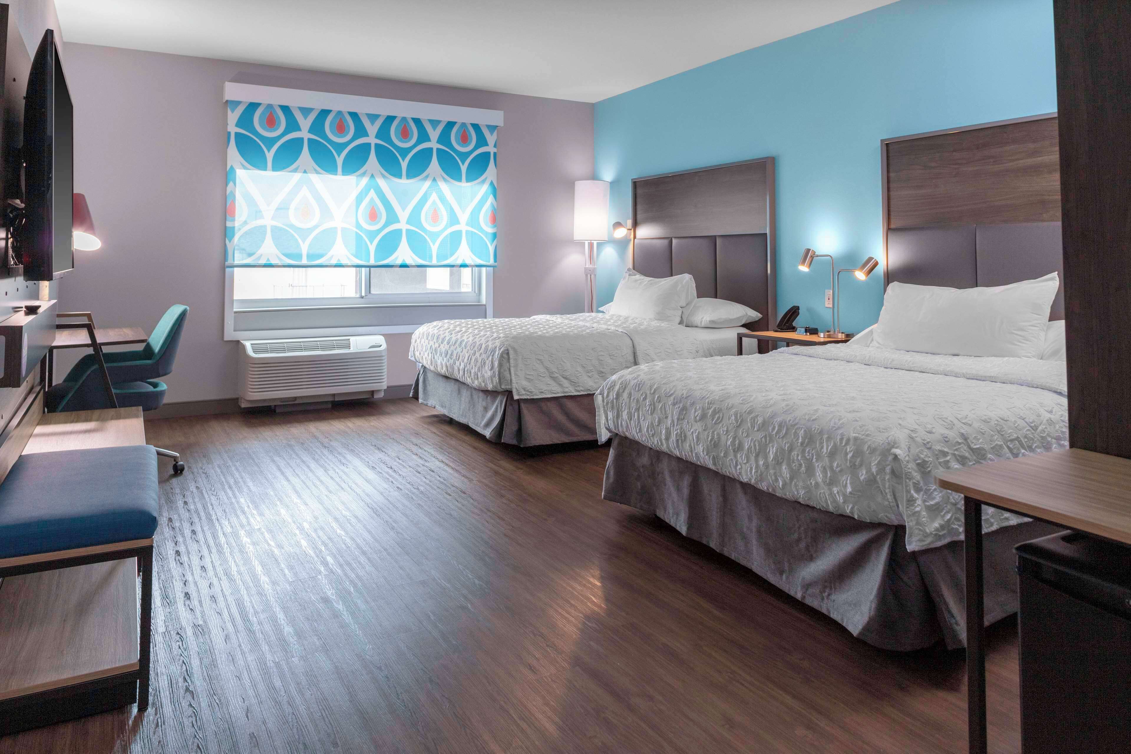 Fer et planche à repasser, Wi-Fi gratuit, draps fournis