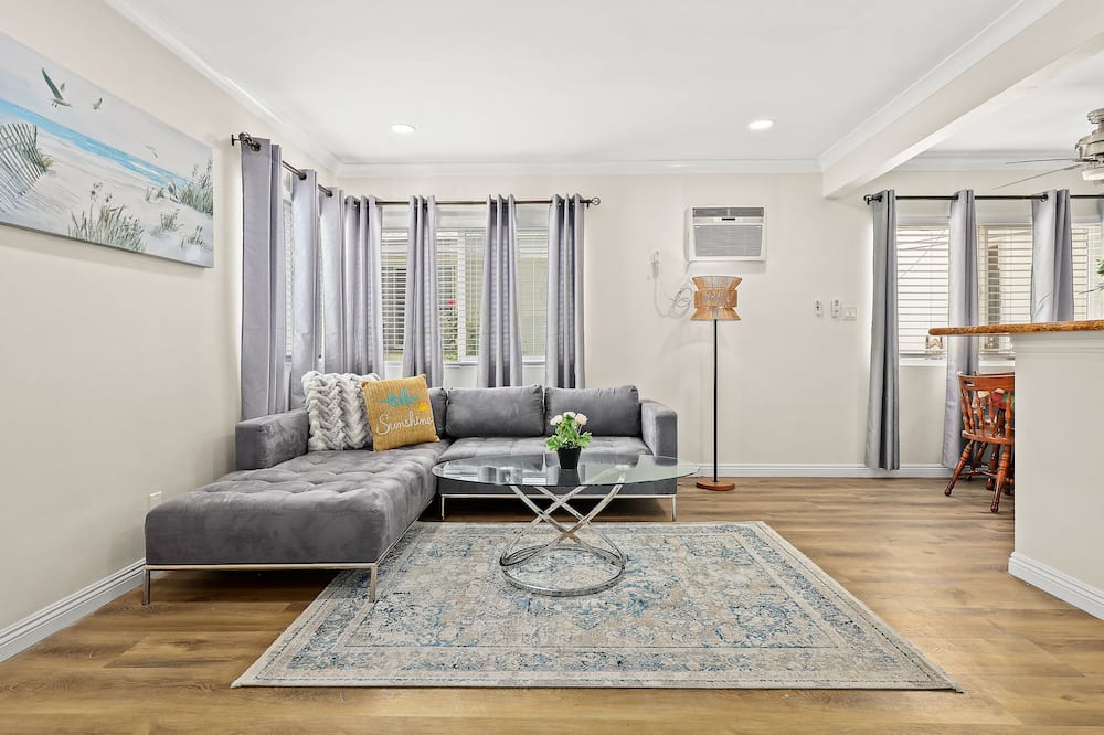 Bright&Cozy Getaway 10min to Downtown LA - Arcadia, CA