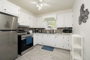 豪華獨棟房屋 | 私人廚房 | 小冰箱、微波爐