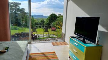 1 chambre, bureau, Wi-Fi gratuit, draps fournis