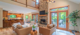 Private Mountain home with pond & fire pit