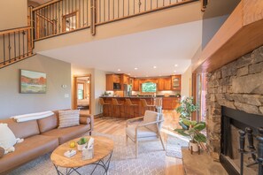 Smart TV, fireplace, DVD player, table football