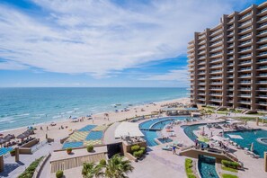 Piscina externa, piscina aquecida