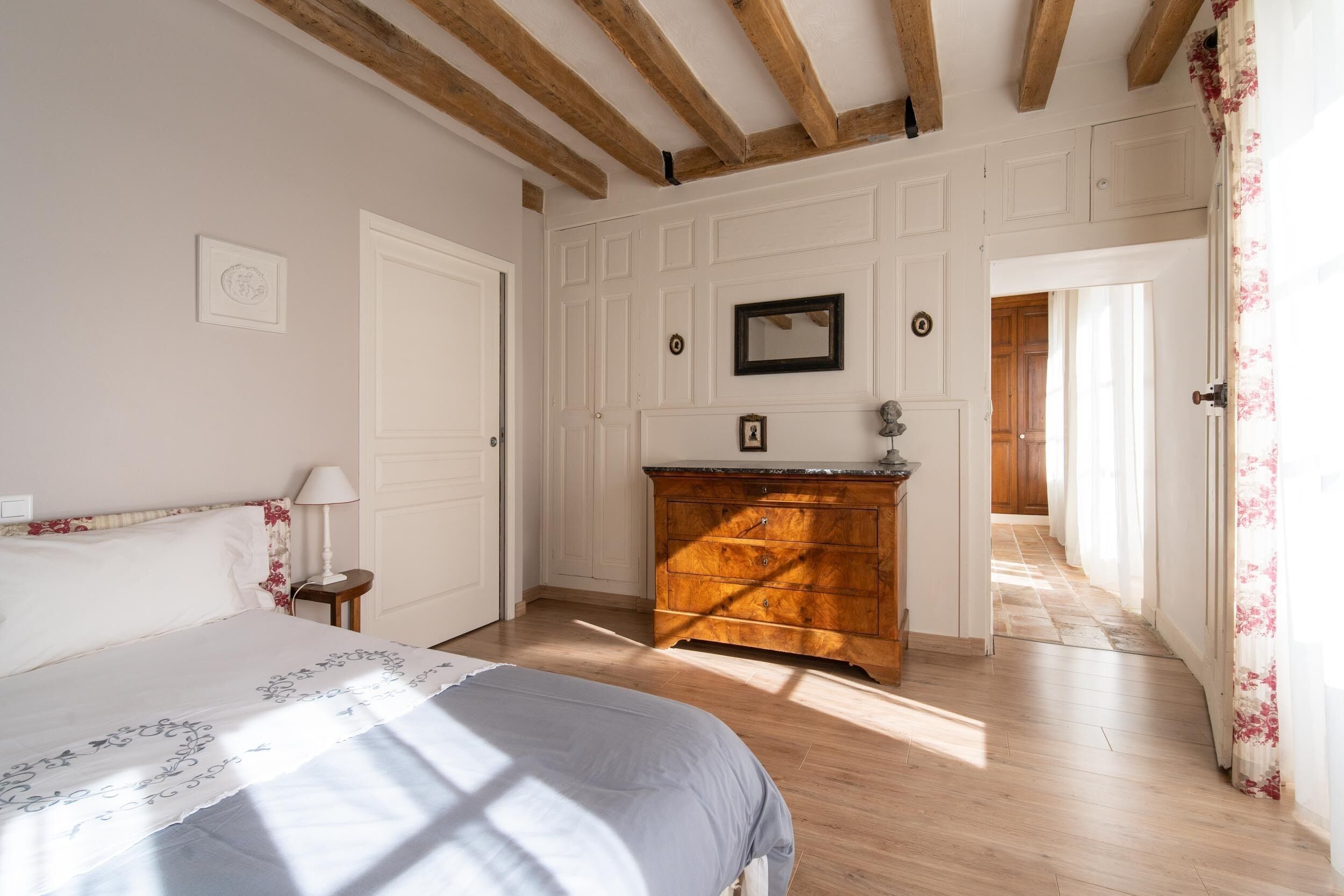 1 bedroom, iron/ironing board, travel cot, free WiFi