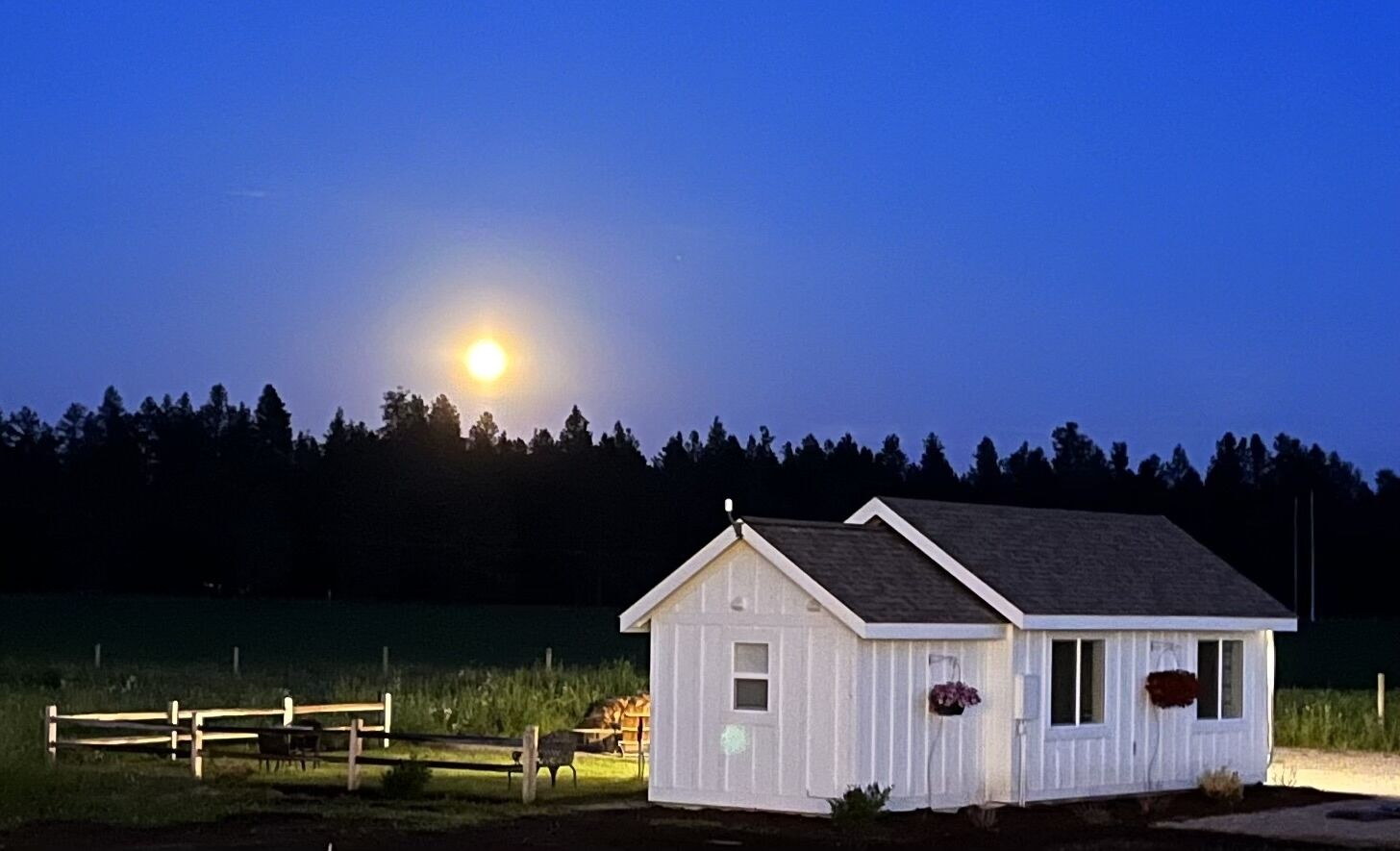 NEW BonniView Bungalow-Columbia Falls MT 17  Mins from Glacier N Park-Whitefish