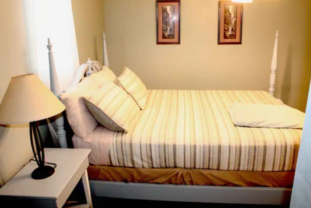 1 Schlafzimmer, Schreibtisch, Bügeleisen/Bügelbrett, kostenloses WLAN