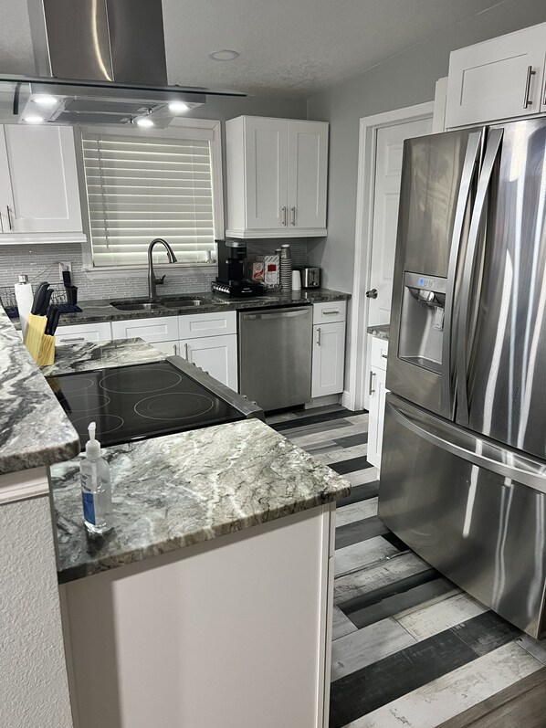 Fridge, microwave, oven, dishwasher