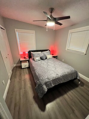 3 bedrooms, free WiFi, bed sheets