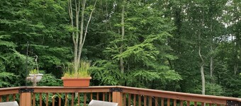 Great family house with deck Great location