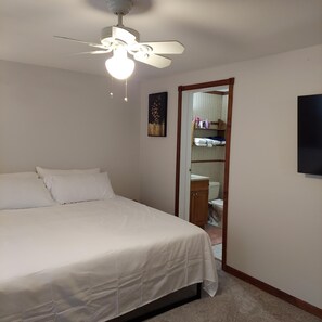 4 chambres, fer et planche à repasser, Wi-Fi, draps fournis