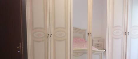 2 Schlafzimmer, WLAN