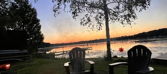 Lakewood Haven is a charming 4-bedroom cottage nestled in by the waterfront.