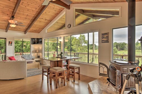 Peaceful Volcano Home Near National Park!