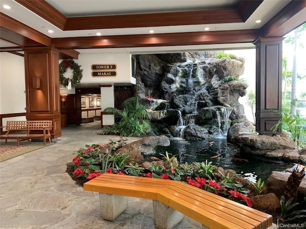 Spa - 21st Floor Ocean view unit at The Waikiki Banyan (Honolulu)