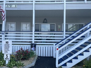 Exterior detail - Beautiful bayside first level condo!  Quick walk to the beach. (Ocean City)
