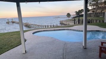 Udendørs pool, opvarmet pool