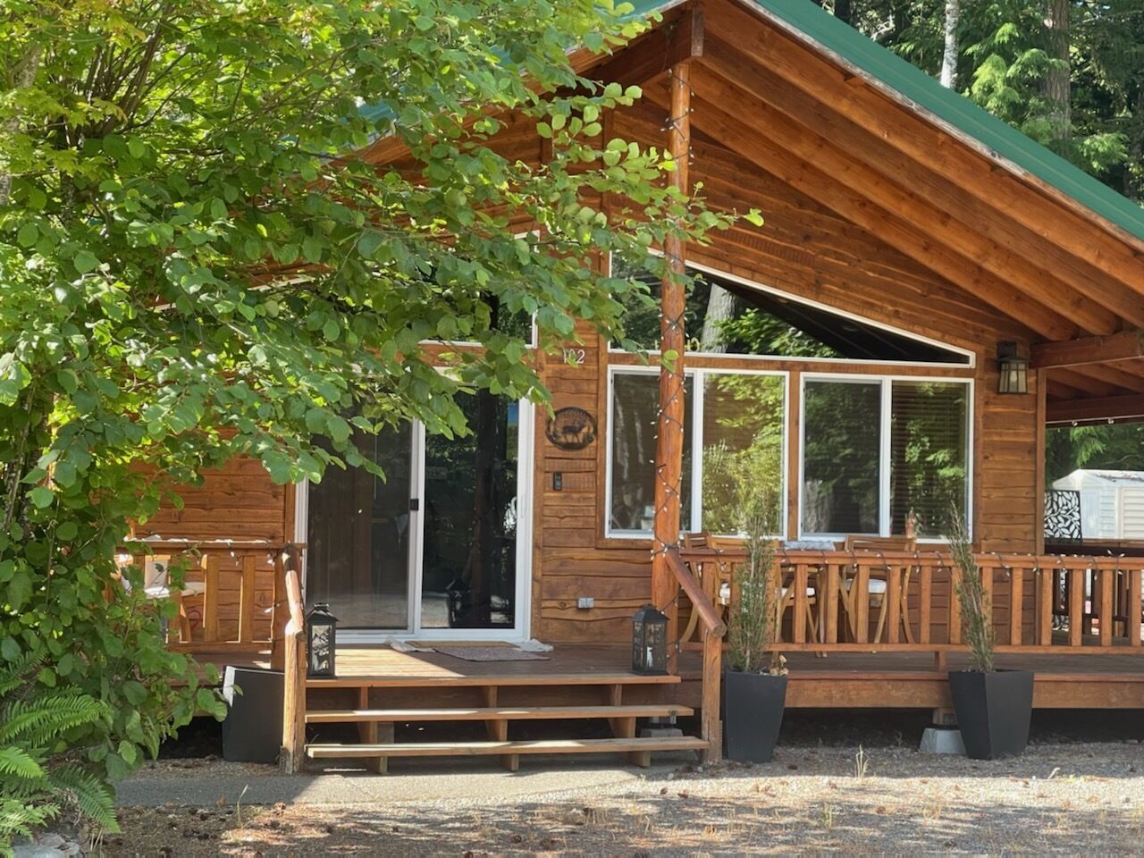 Kick back and relax at the Fairway Cabin!